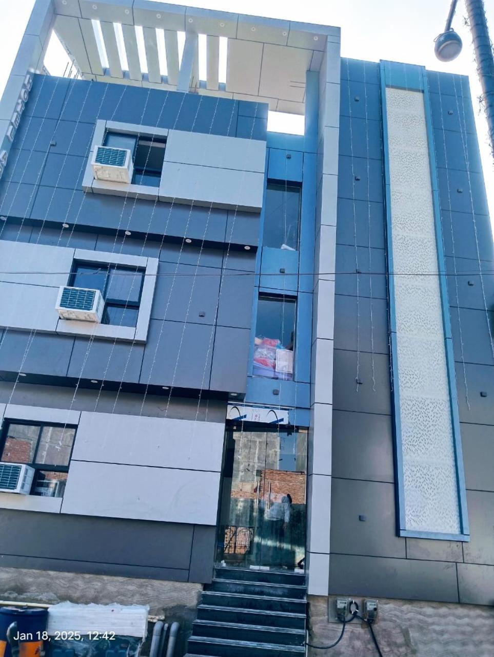 Hotel Abhinandan Ayodhya Екстер'єр фото